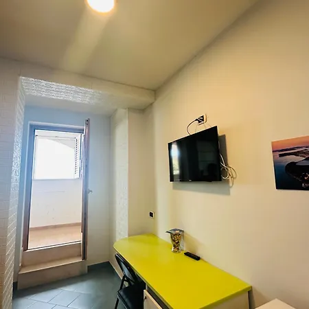 Lido Di Guest house